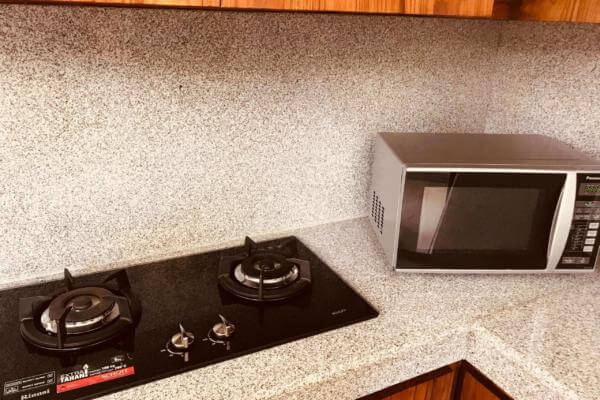 Microwave and Gas Cooktop